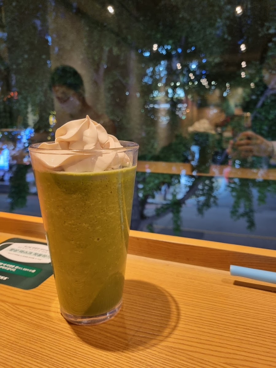 Starbucks Kyung Hee University-4