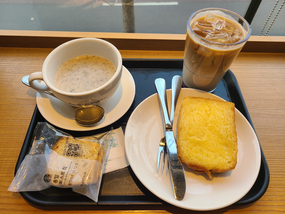 Starbucks Kyung Hee University-8